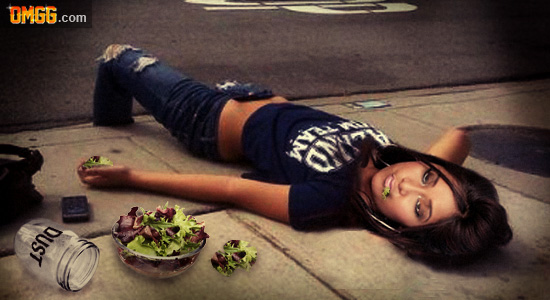 Skinny Snooki Collapses After Eating Too Much Dust