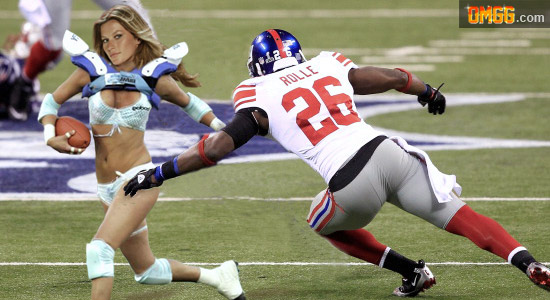 Angry Gisele Shows the Patriots How to Play Ball